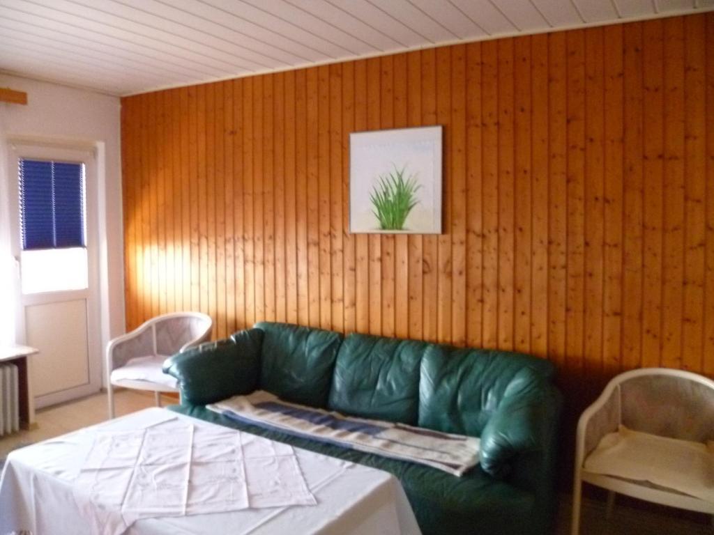 Hotel Rotbuche Westoverledingen Oda fotoğraf